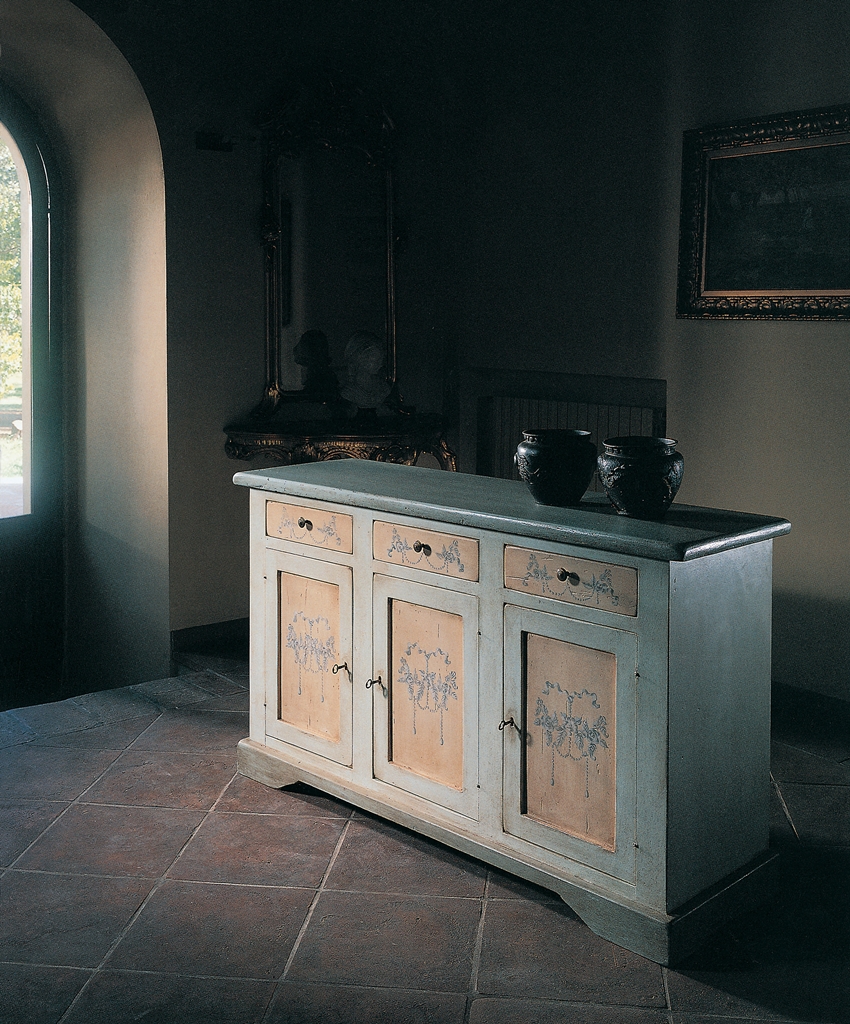 R-1881 Tifernoit Фасонный буфет 3 ящика, 3 дверцы Soggiorno  - Вид №1