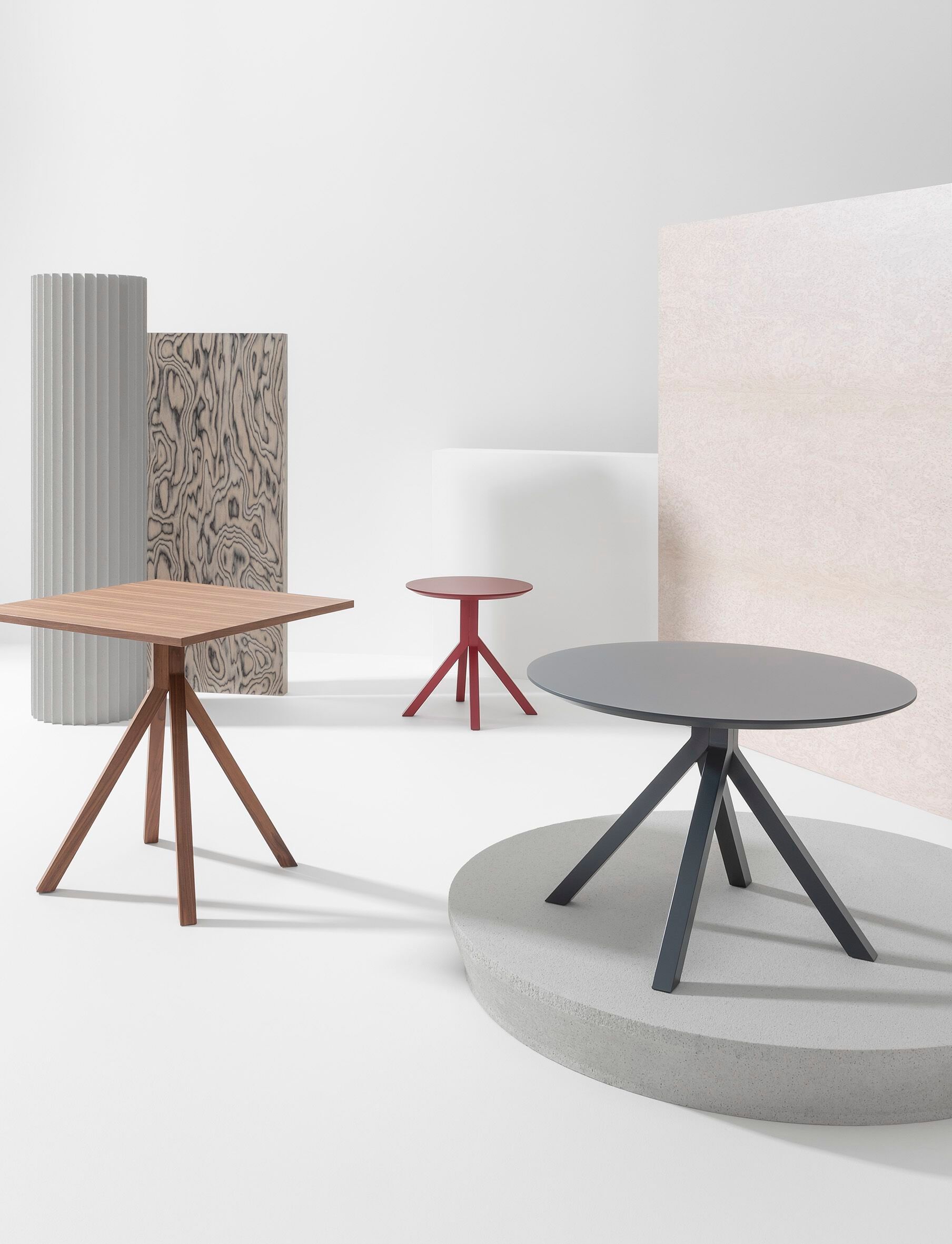 Круглый стол со стальной рамой Billiani Grapevine ARCH-00144804 - Вид №3