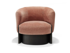 Тканевое кресло