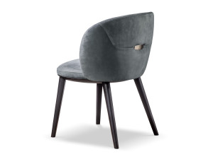 Кожаный стул