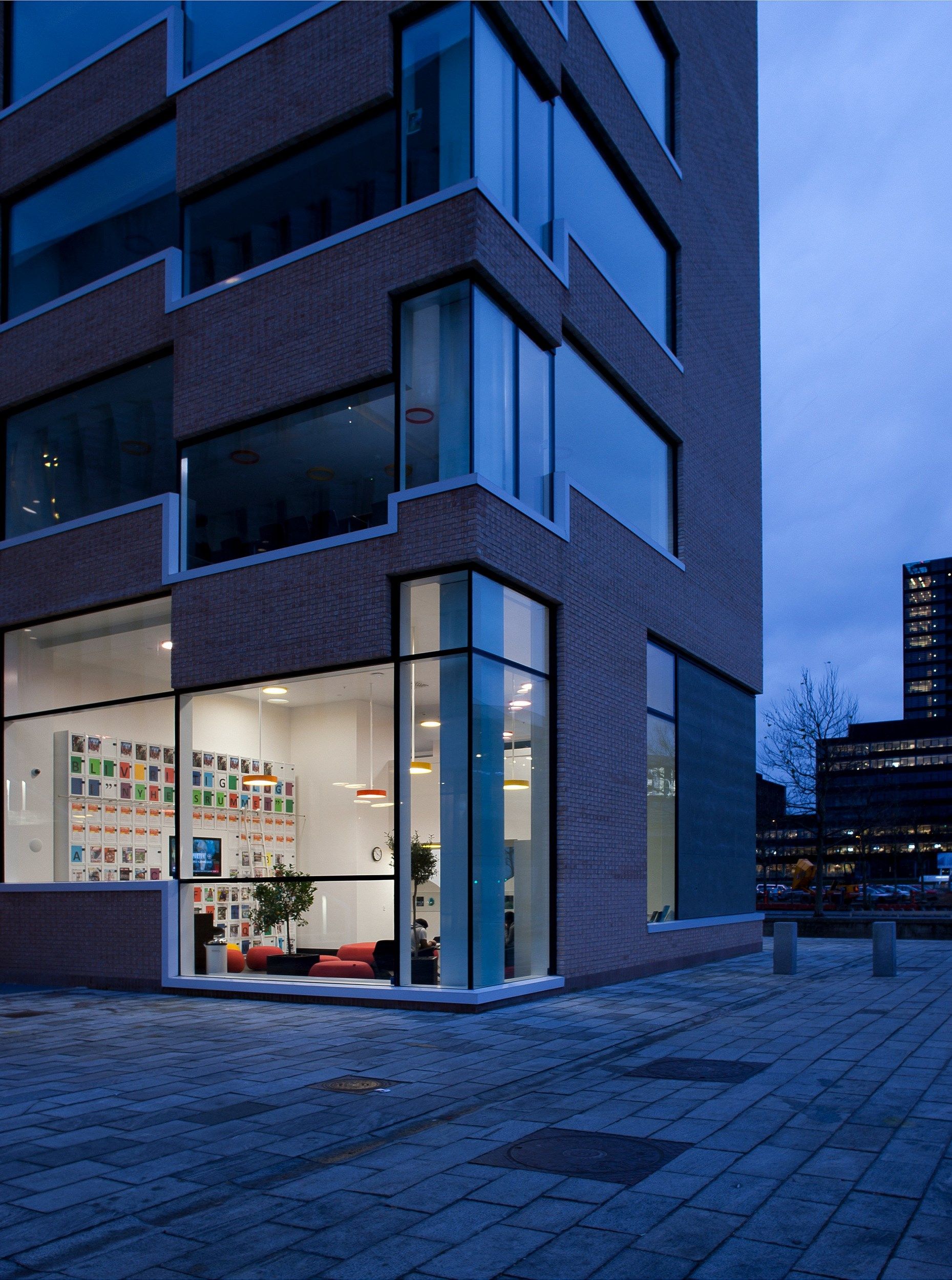 Светодиодный подвесной светильник Louis Poulsen LP CIRCLE ARCH-00017254 - Вид №25