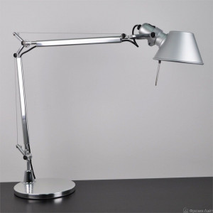 лампа настольная Artemide Tolomeo A011800