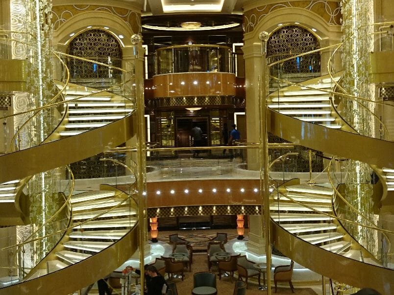 Винтовая лестница из металла и стекла Crestani 2000 GOLDEN TWINS ARCH-00023127