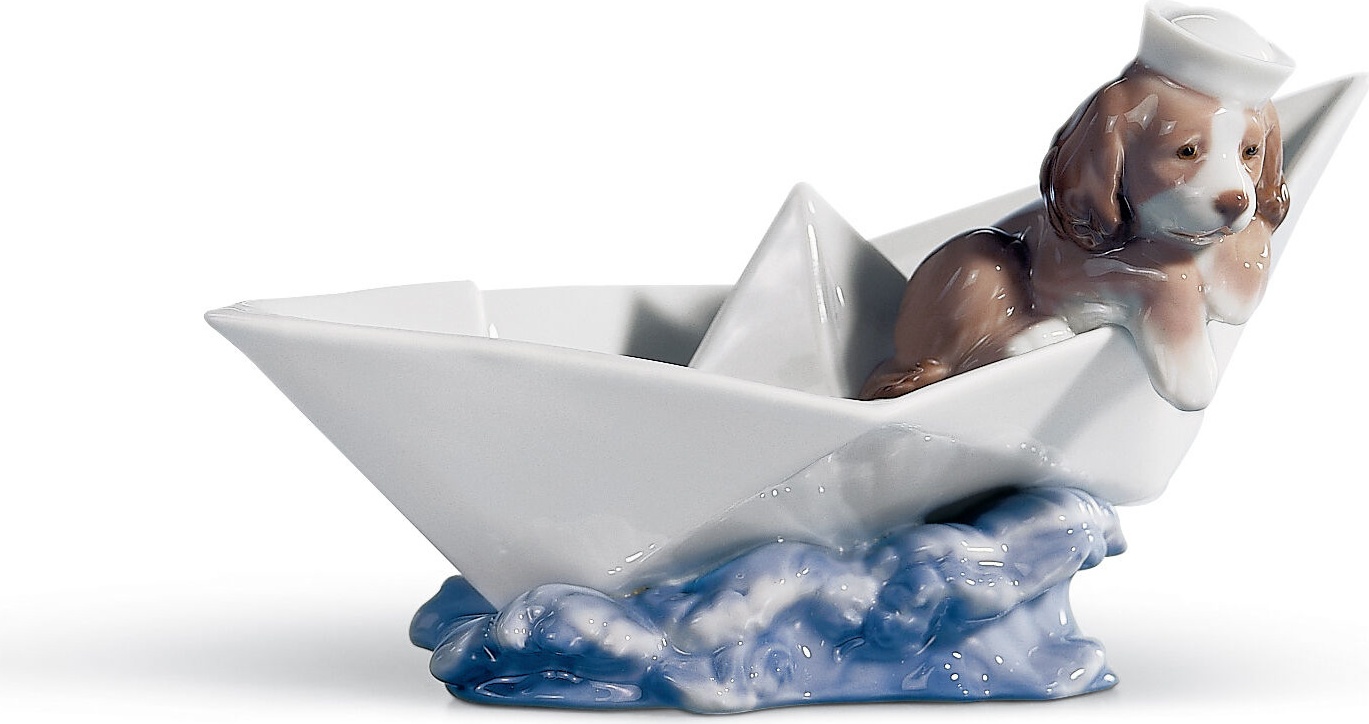 10668990 LLADRO Фигурка Lladro "Бумажный кораблик" 17x10см Фарфор Lladró 