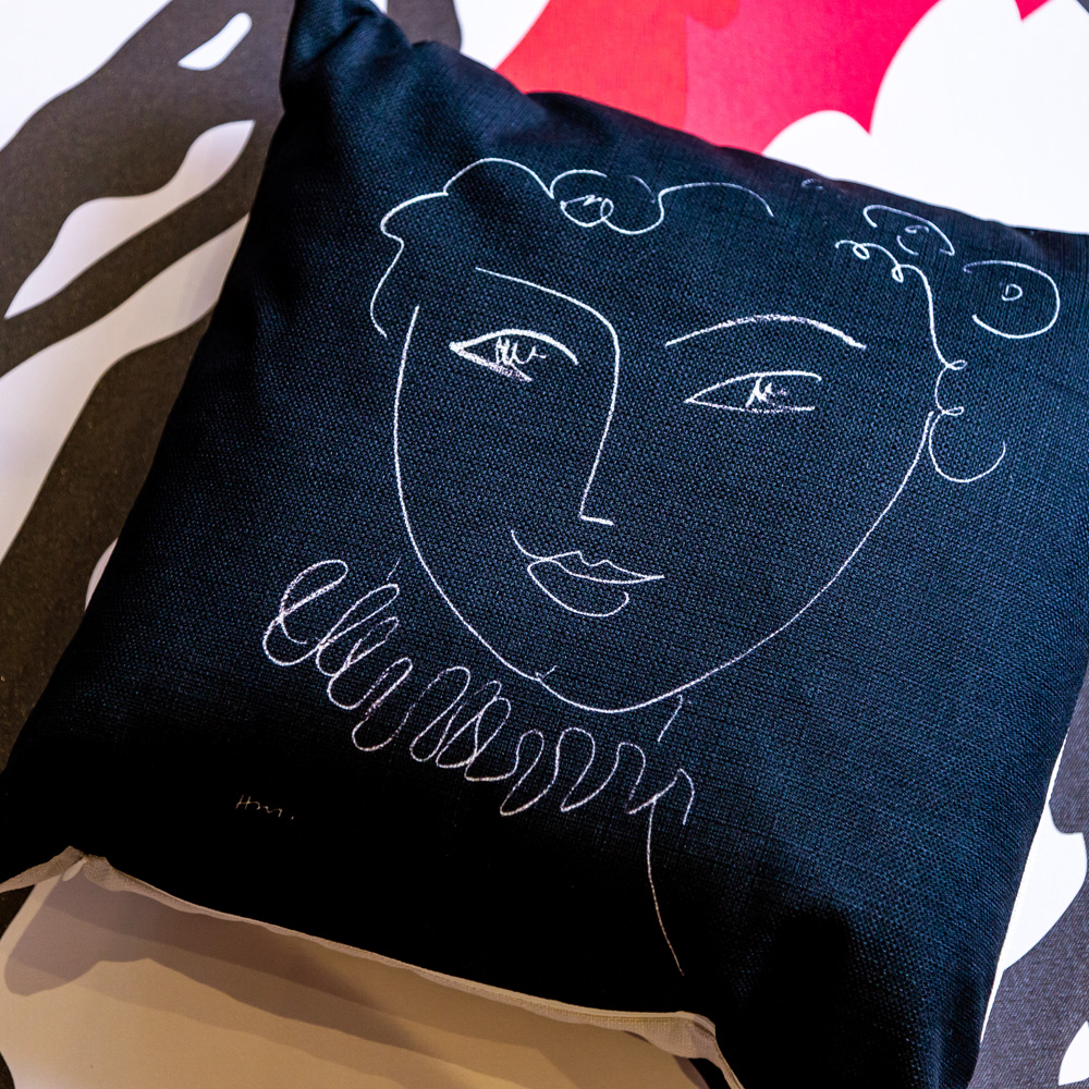 4314217 Арт-подушка «Мадам де Помпадур» Object Desire  - Вид №2