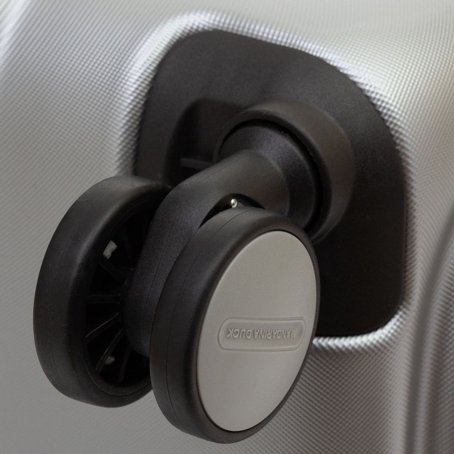 SZV12-466 Чемодан SZV12 Medium Trolley Mandarina Duck Logoduck+  - Вид №4