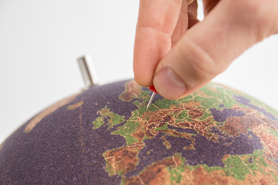 Глобус цветной Colour большой SUCK UK SKCORKGLOBE3 - Вид №15