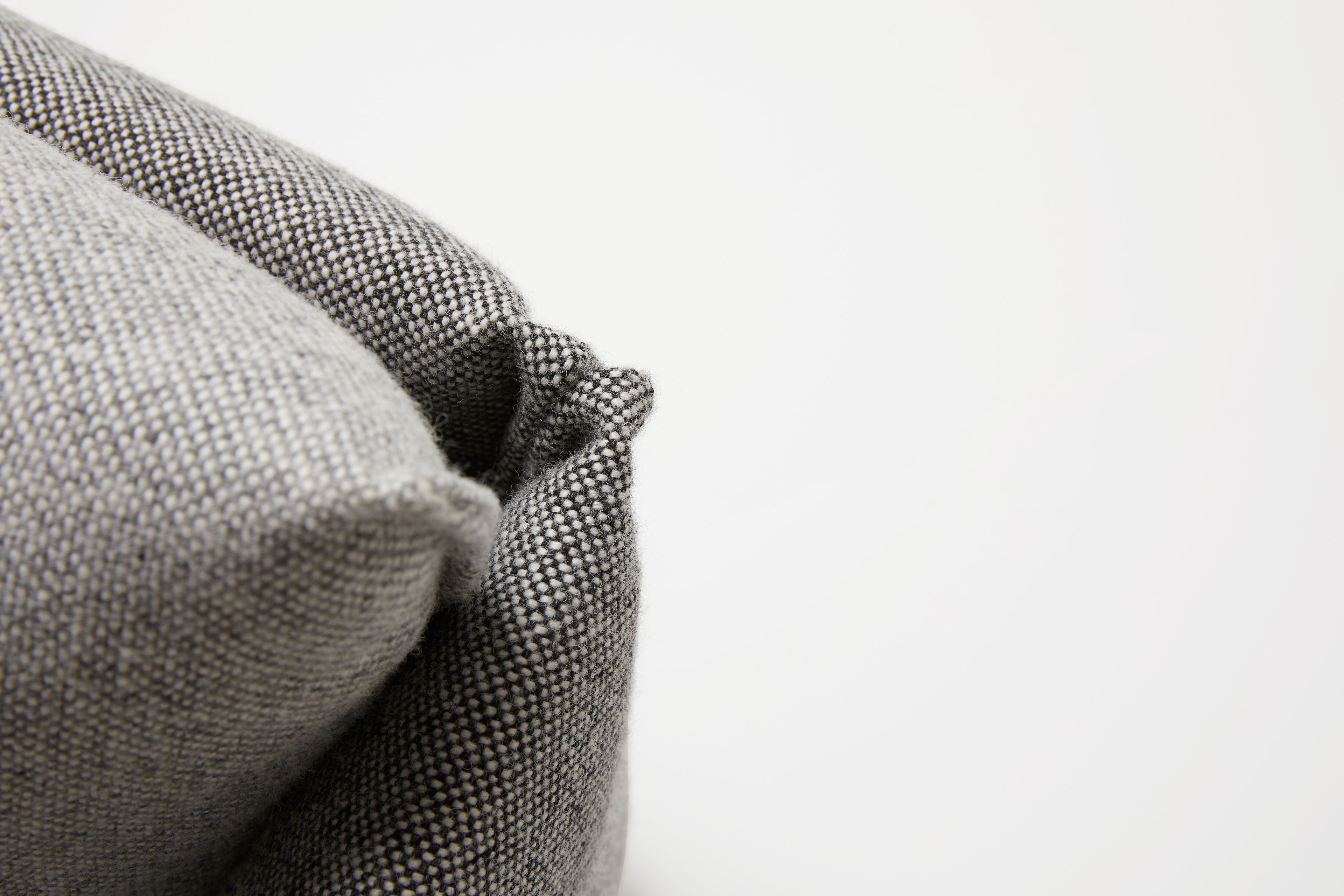 Секционный тканевый диван со встроенным журнальным столиком Ross Gardam ARCH-00134796 - Вид №5