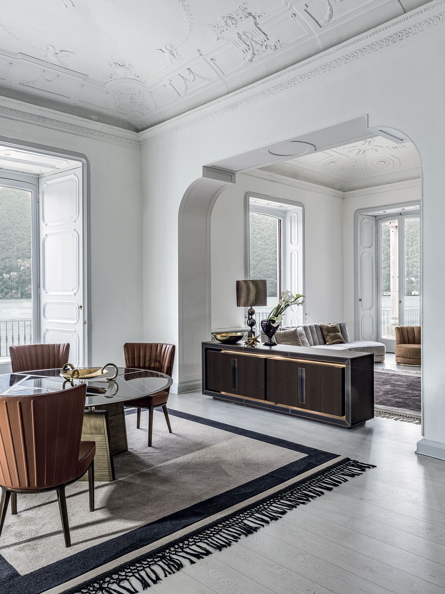 Деревянный шкаф с кожаной обивкой Vittoria Frigerio Lanza ARCH-00089465 - Вид №5