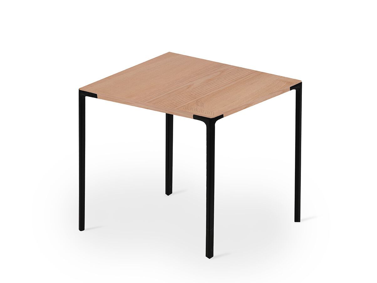 Деревянный квадратный стол Alankaram DURIO ARCH-00070534