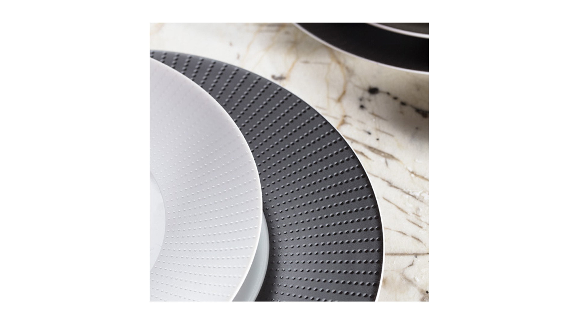 10674409 Haviland Сервиз столовый Haviland Ля Розэ на 6 персон 19 предметов, фарфор Фарфор  - Вид №5