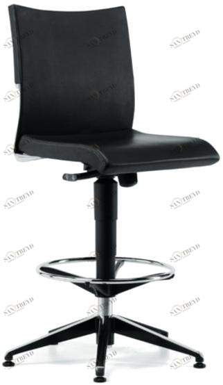 TALIN Офисное кресло в коже с 5 спицами и колесами для дизайнера Avia sun-id-1505340