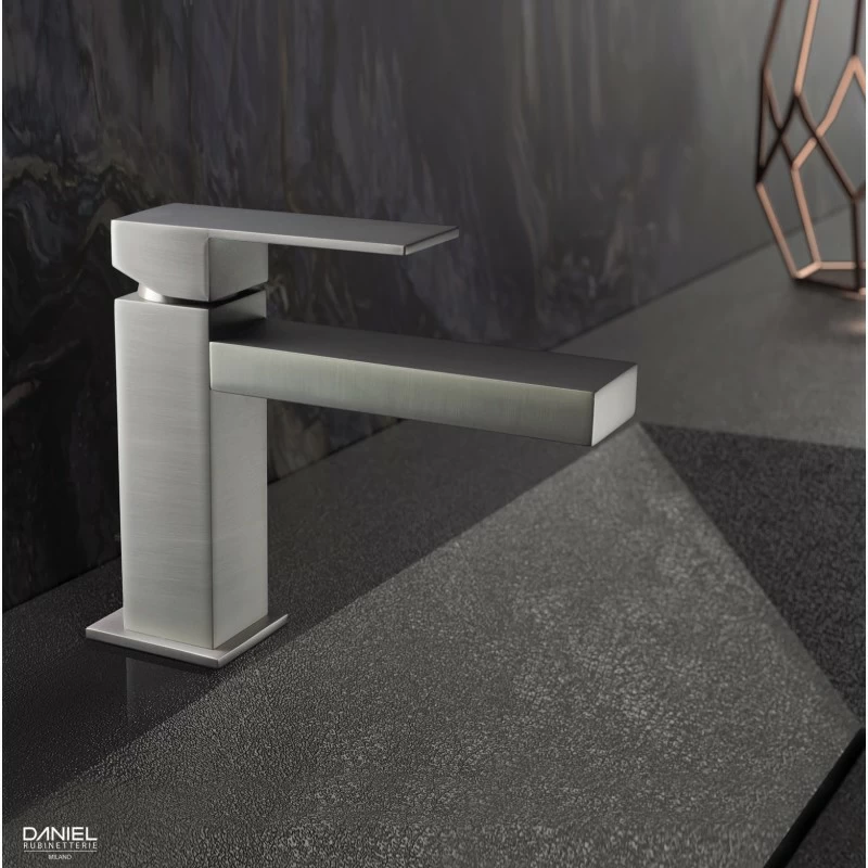 SK606 Смеситель для раковины  DANIEL RUBINETTERIE  - Вид №2