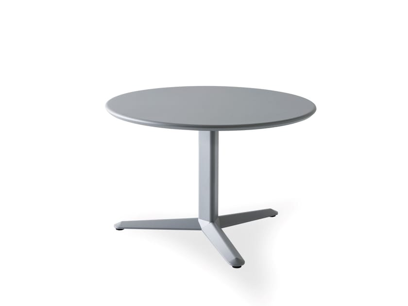 Металлический низкий круглый журнальный столик GABER ARKET LOW ARCH-00094336