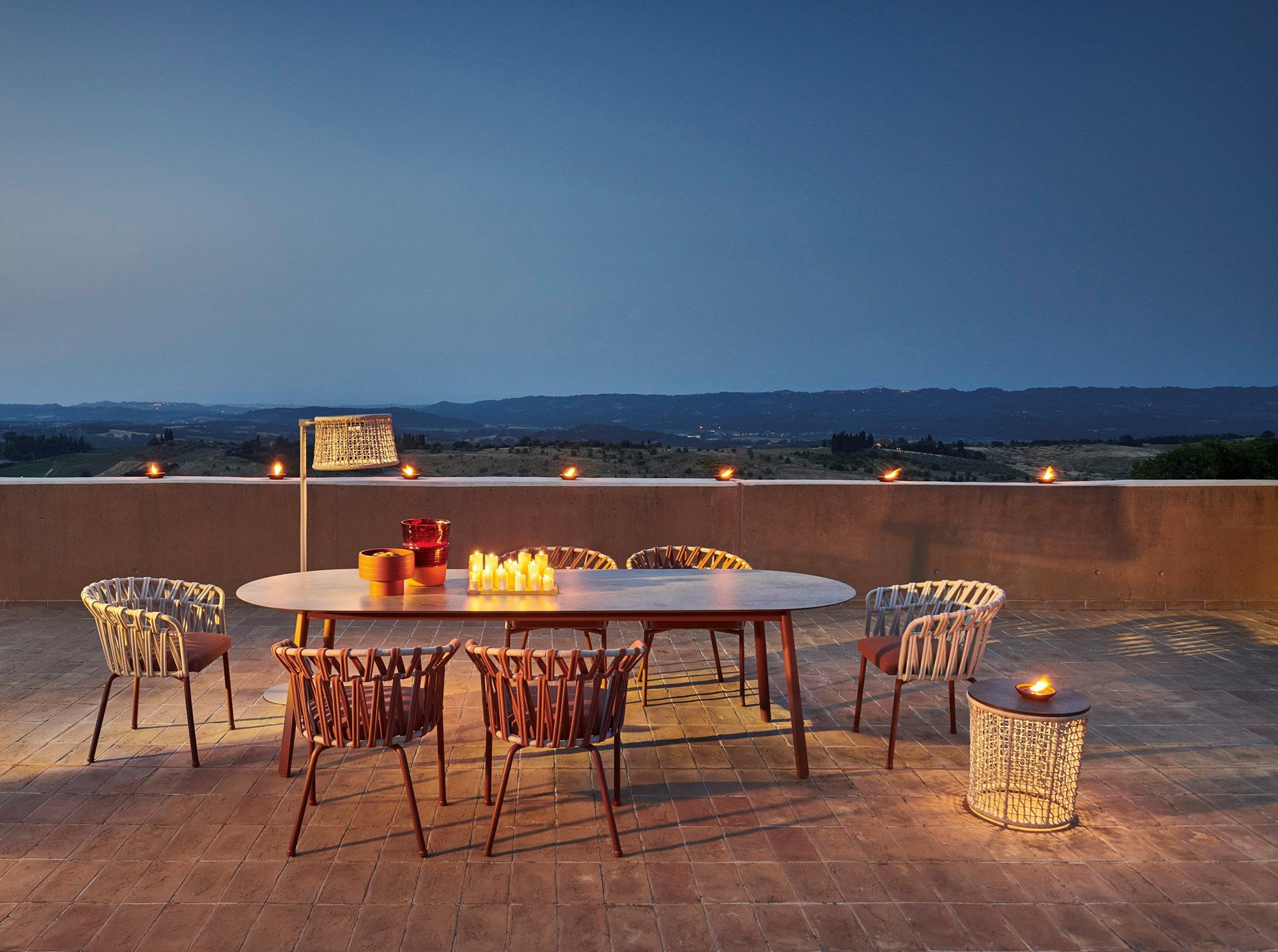 Алюминиевый овальный садовый стол Varaschin Эмма ARCH-00088653 - Вид №1