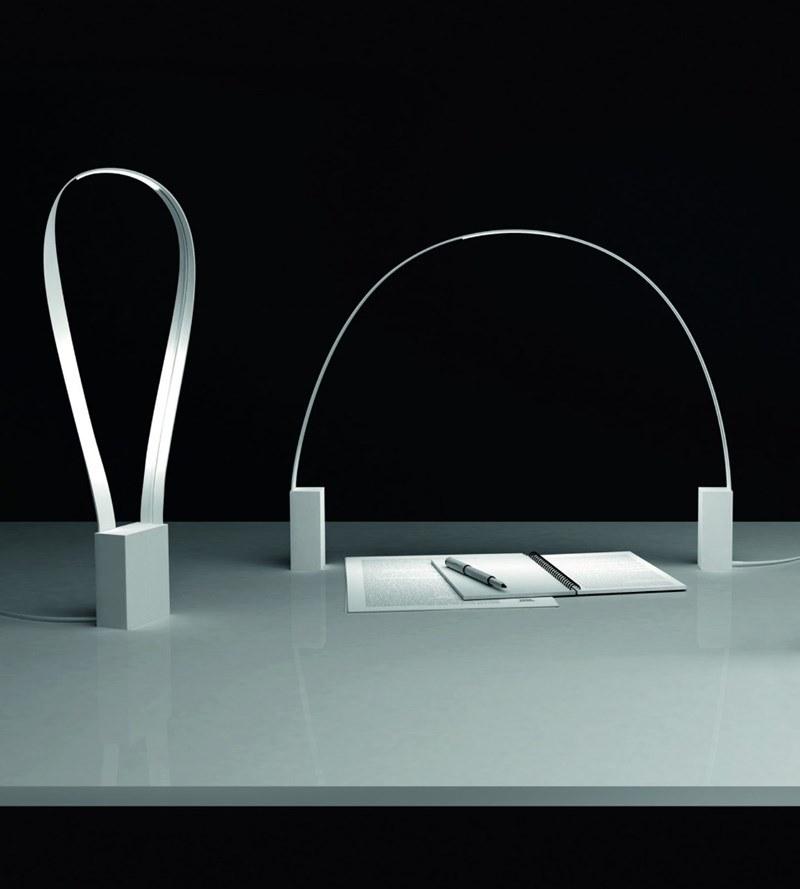 Martinelli Luce Гибкая настольная лампа из алюминия и смолы  823  - Вид №13