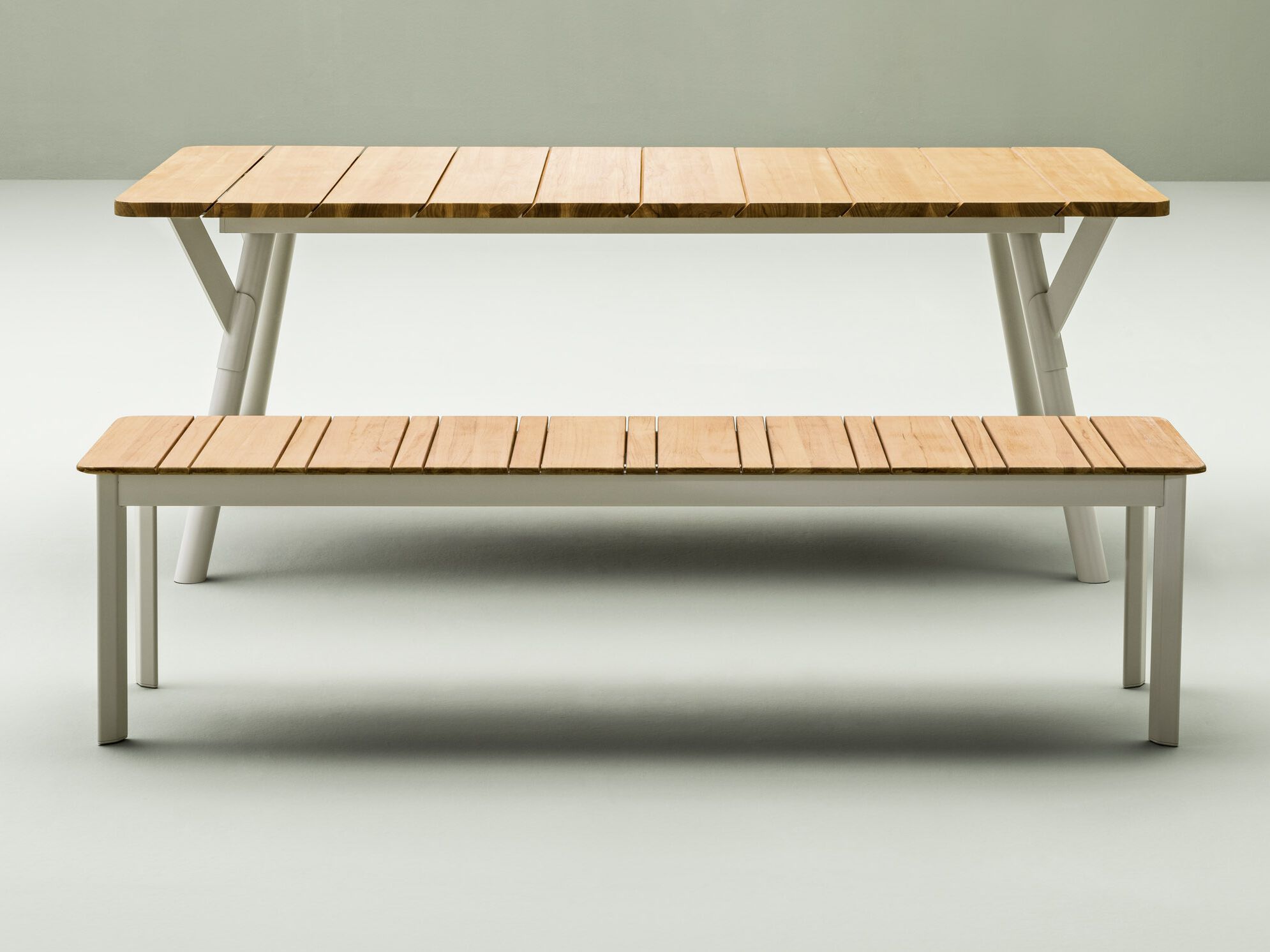 Алюминиевая садовая скамейка с порошковым покрытием Varaschin ARCH-00122838