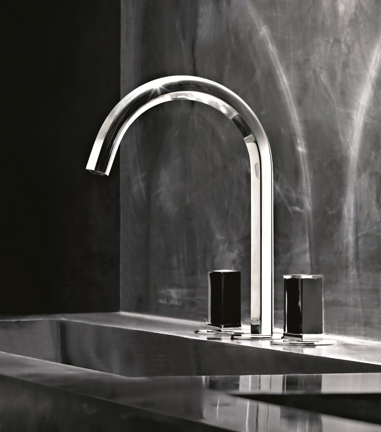 Смеситель для раковины с 3 отверстиями Fantini Rubinetti Венеция ARCH-00036763 - Вид №2