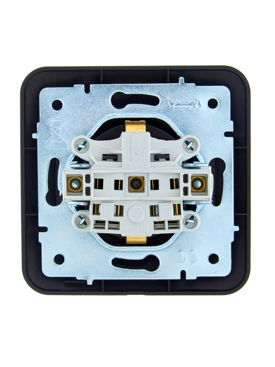 ASTI Розетка с/з с крышкой ПБТ чёрный бархат LEZARD 7081-4242-123B - Вид №1