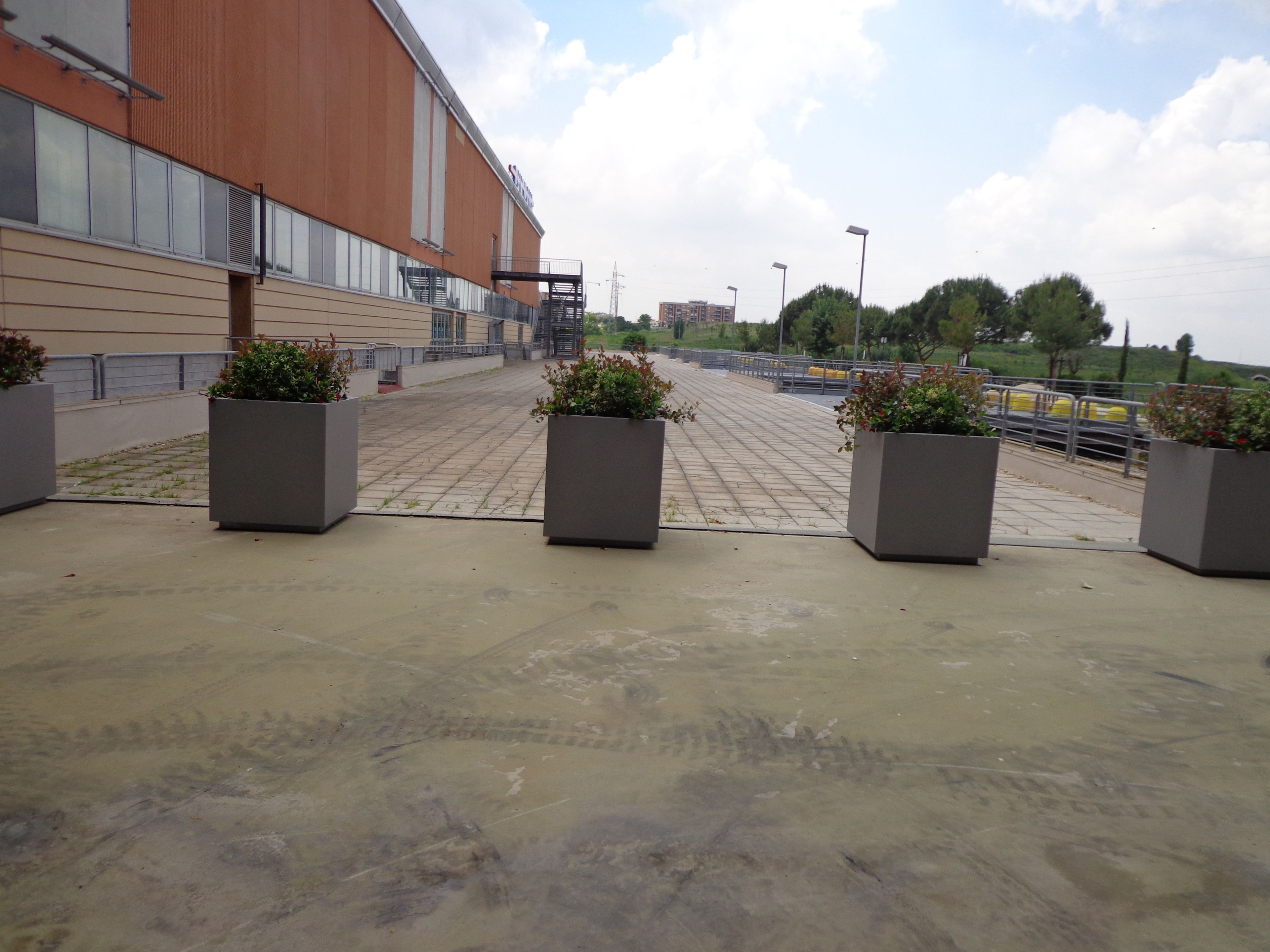 Квадратный плантатор из оцинкованного листа Viscio Urban Design FIORIERA ANTITERRORISMO ARCH-00086632 - Вид №40