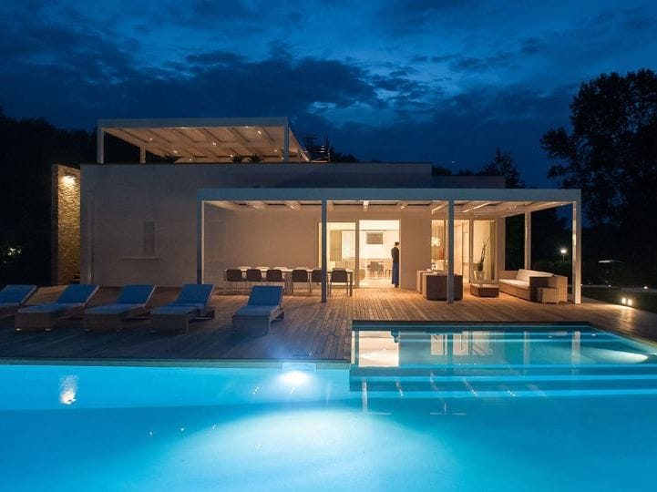 Алюминиевая пергола с поворотными пластинами STUDIO 66 COVER PLAIN ARCH-00061936 - Вид №3