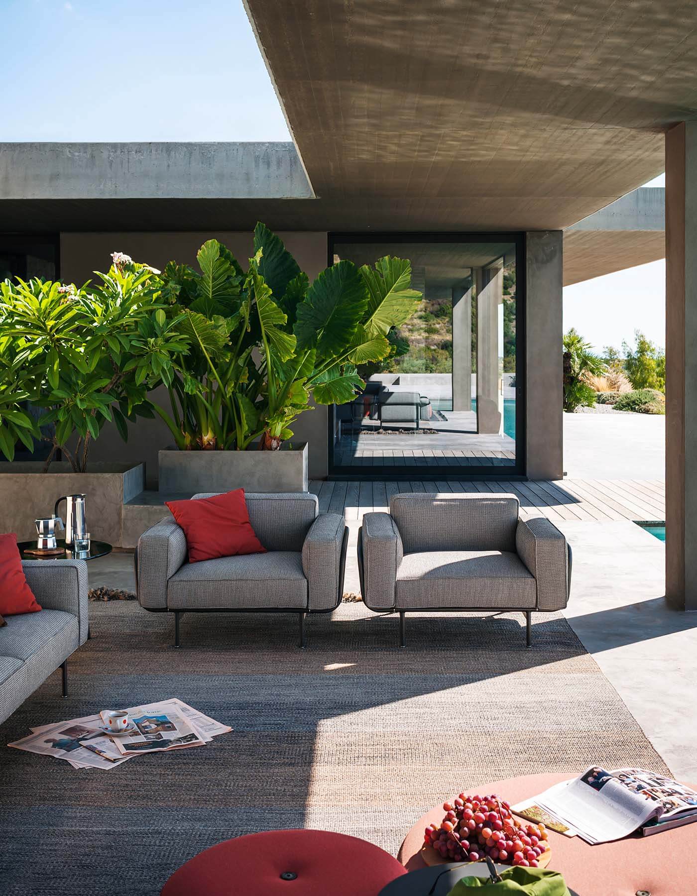 Тканевое садовое кресло с подлокотниками RODA Extendo ARCH-00132096 - Вид №1