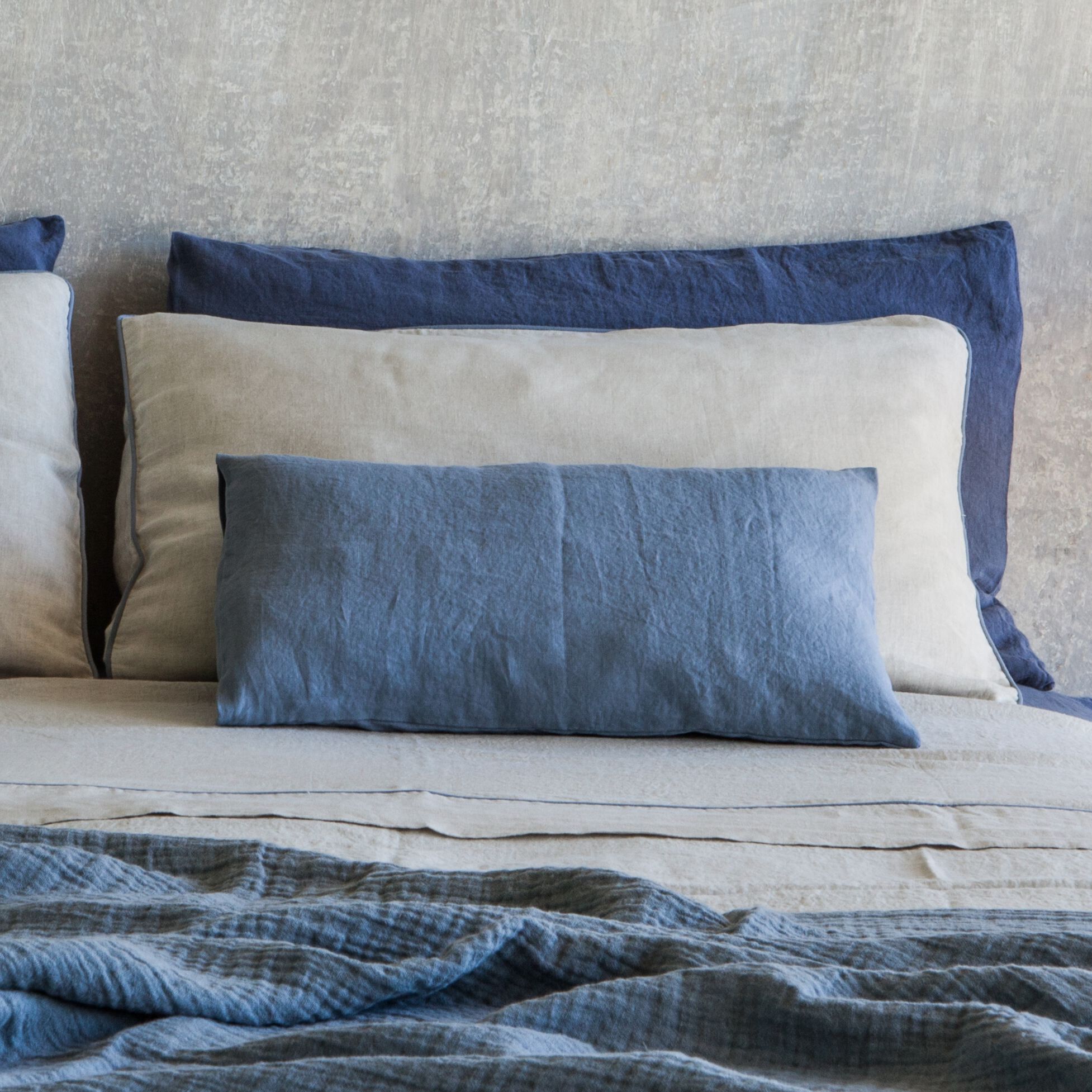 Льняная подушка Once Milano Plain Linen ARCH-00106429 - Вид №1