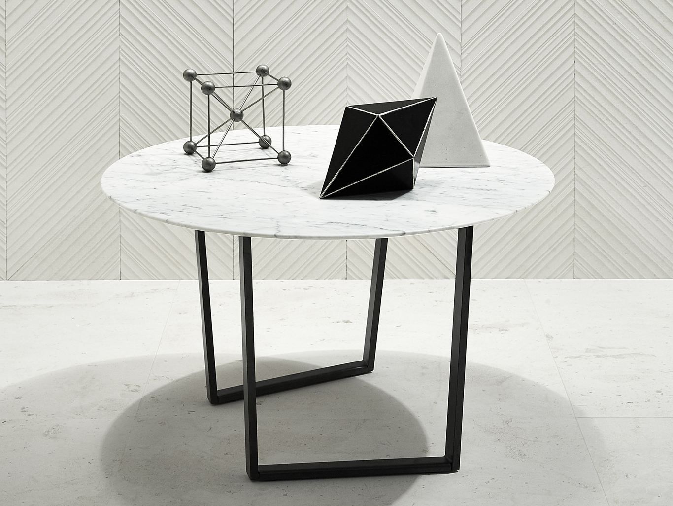 Круглый мраморный журнальный столик Salvatori Dritto ARCH-00100039