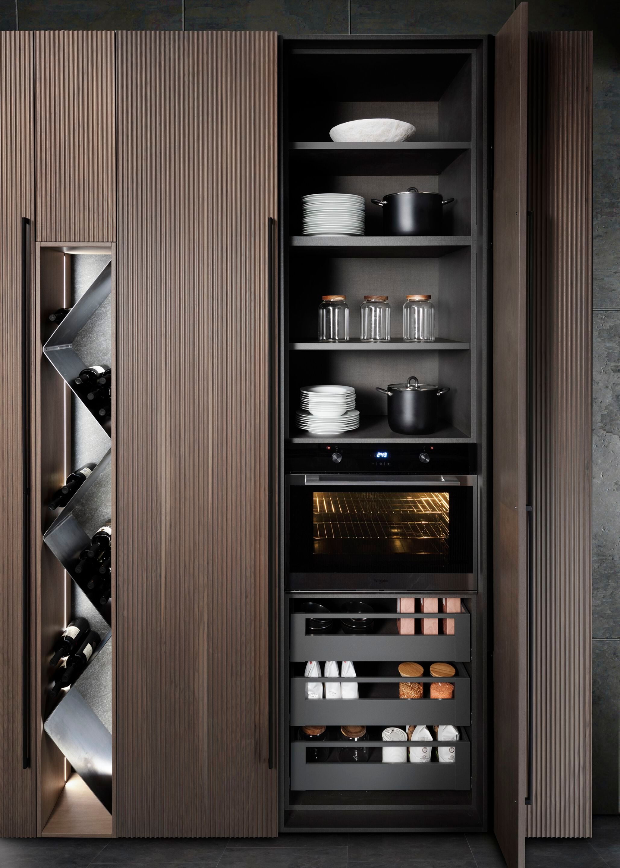 Кухня из грецкого ореха с островом Floritelli Cucine Milled ARCH-00023730 - Вид №10