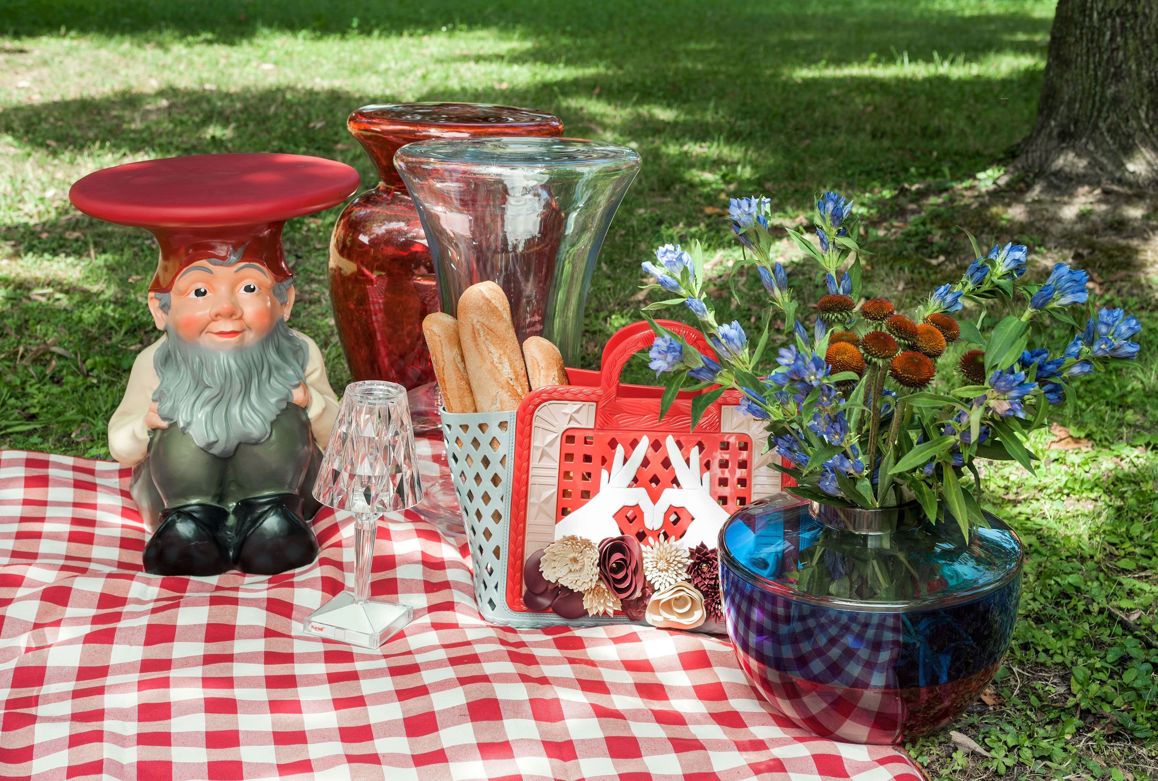 Круглый стол для сада из инженерного пластика Kartell ATTILA ARCH-00116598 - Вид №12