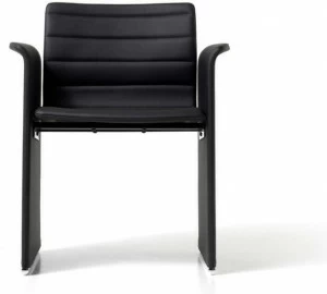 Diemme Кресло из экокожи с подлокотниками