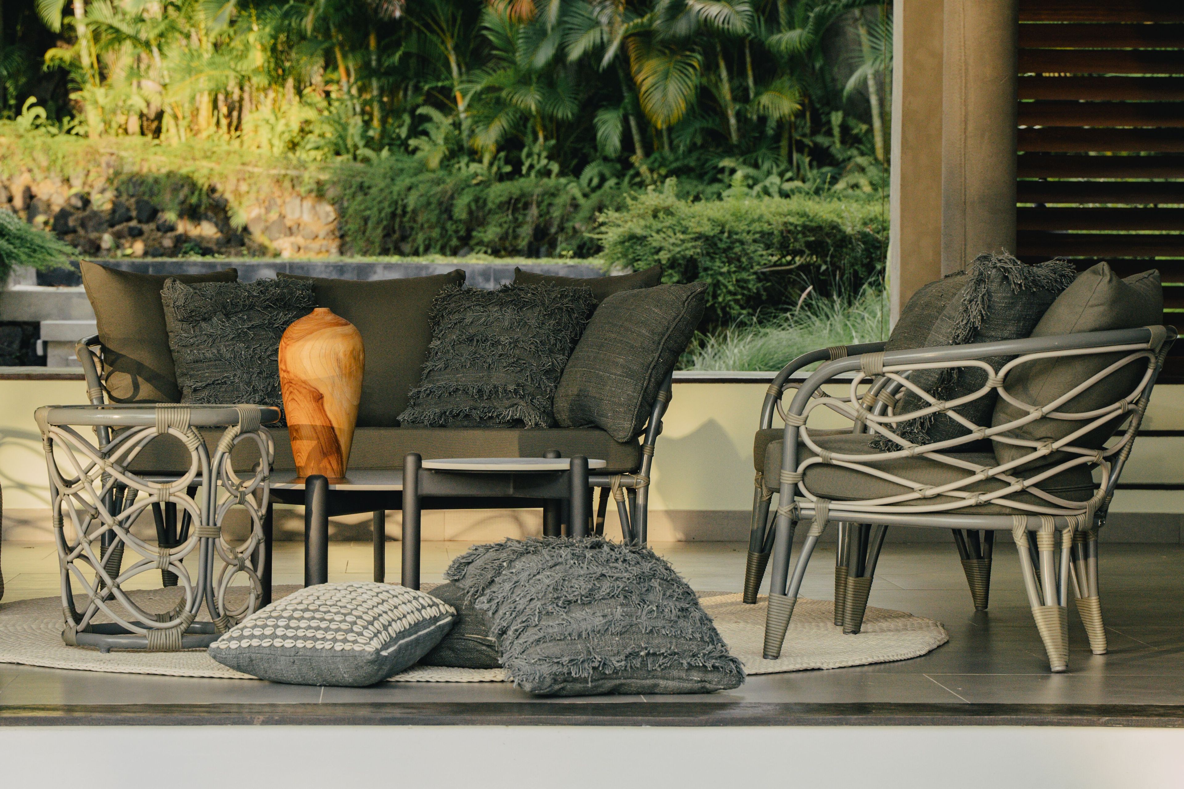 Круглый журнальный столик для сада cbdesign Мелодия ARCH-00111765 - Вид №10