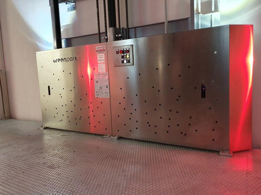 GREEN PARK Подъемник для водителя автомобиля на борту с крышей или без нее Ascensori per auto e montauto sun-id-1401238 - Вид №99