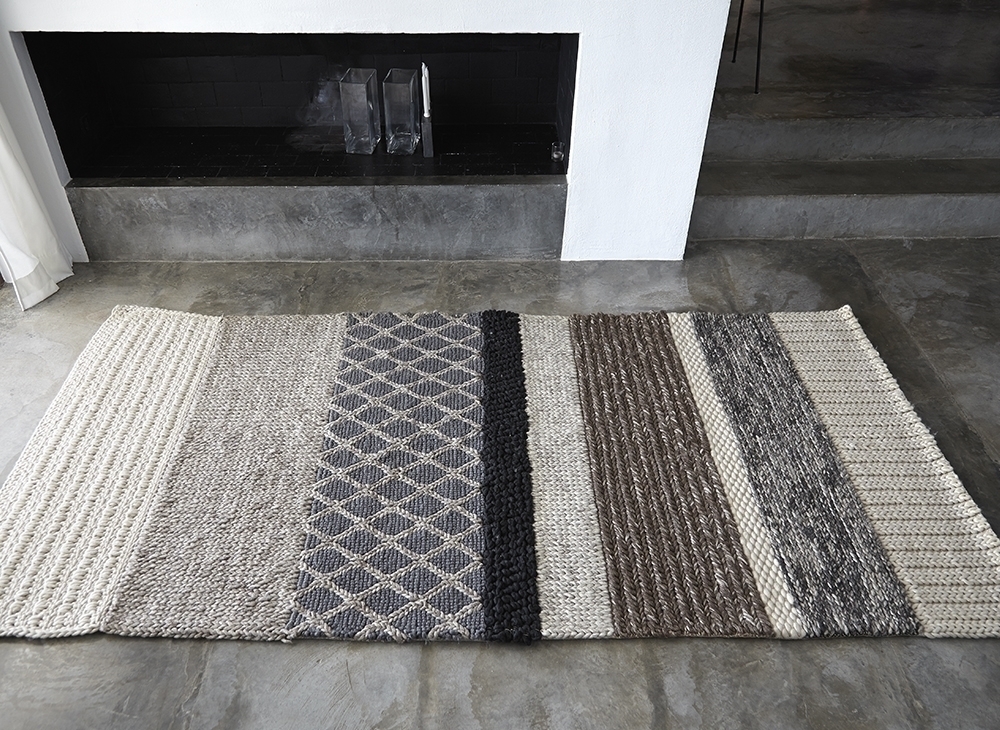 100108 Ковер Rectangular MR3 GAN Mangas Original