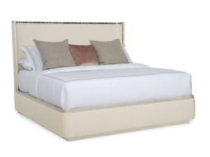 Двуспальная кровать из ткани с высоким изголовьем