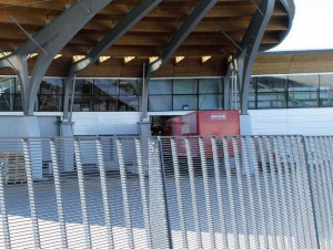 Забор из проволочной сетки