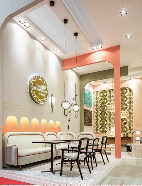 Mambo Unlimited Ideas Стул из массива дерева со встроенной подушкой Karl sun-id-1397050 - Вид №1