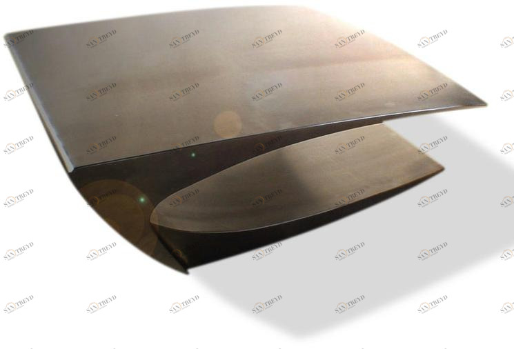 ICI ET LÀ Журнальный столик из нержавеющей стали Handmade metal furniture by ici et là Stu01