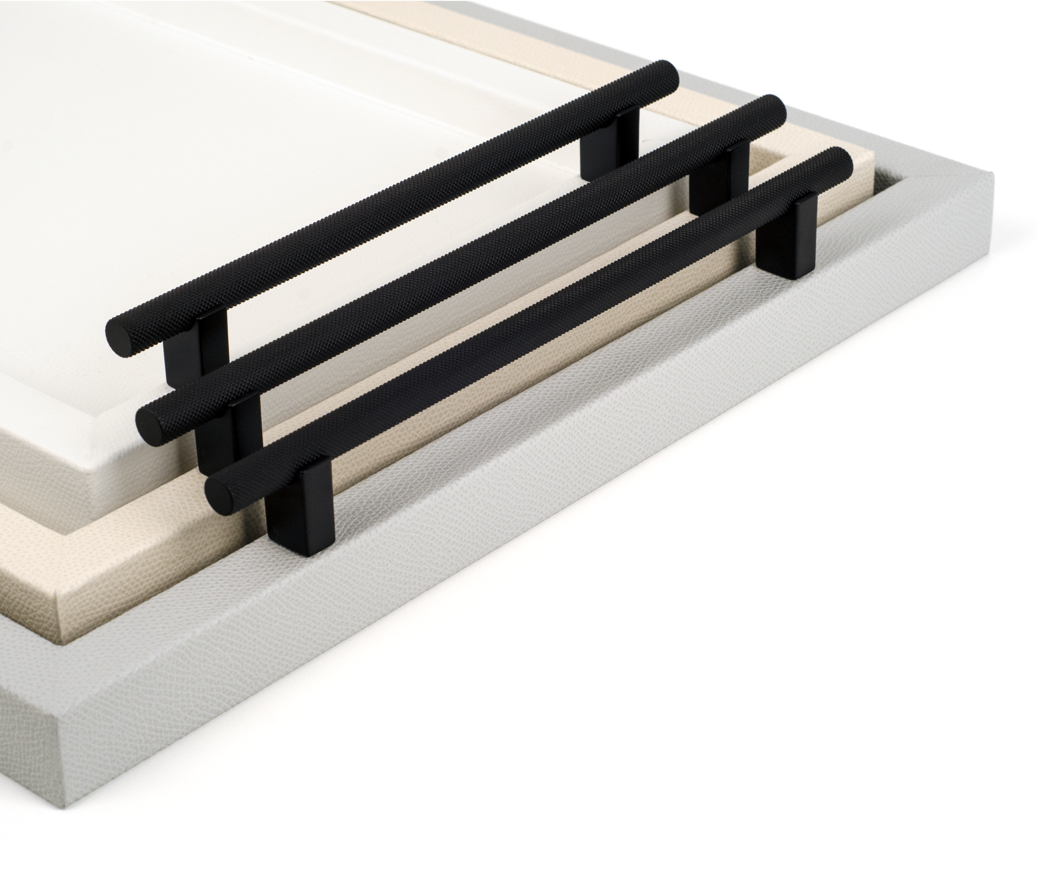 Дафне Поднос - 45X32 см / металл-финиш_сатин-латунь / дюнная кожа_кремовый Pinetti G5.1901.027.027 - Вид №5