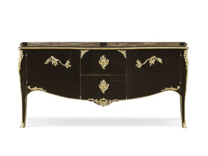 Шкаф из бука с ящиками