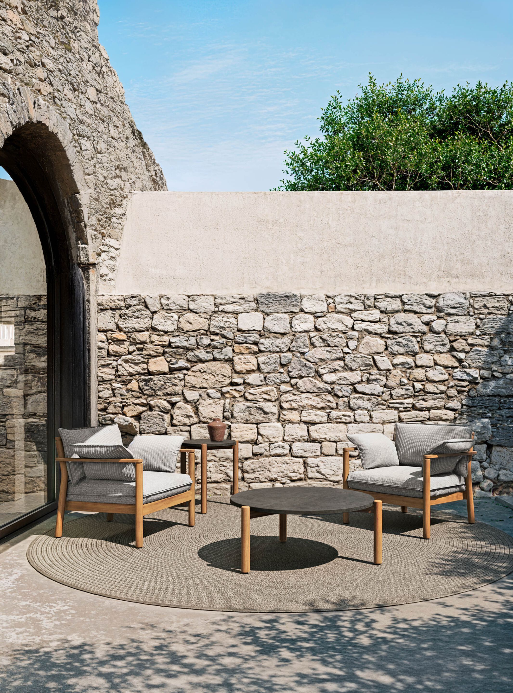 Круглый стол из тикового дерева и столешница из керамогранита Atmosphera Lodge .25 ARCH-00143892 - Вид №2