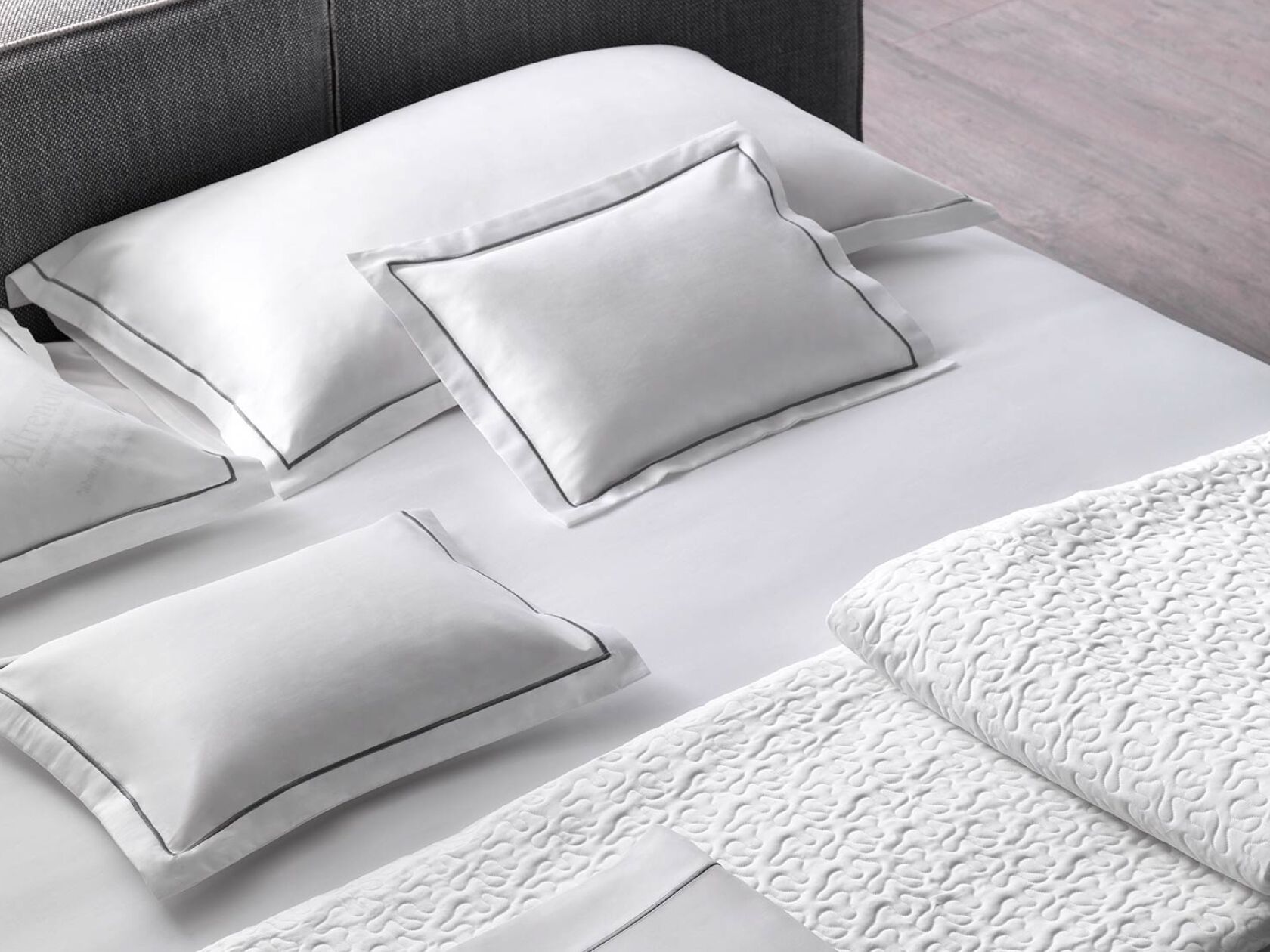 Мягкая кровать из ткани Altrenotti дизайнер ARCH-00135249 - Вид №1