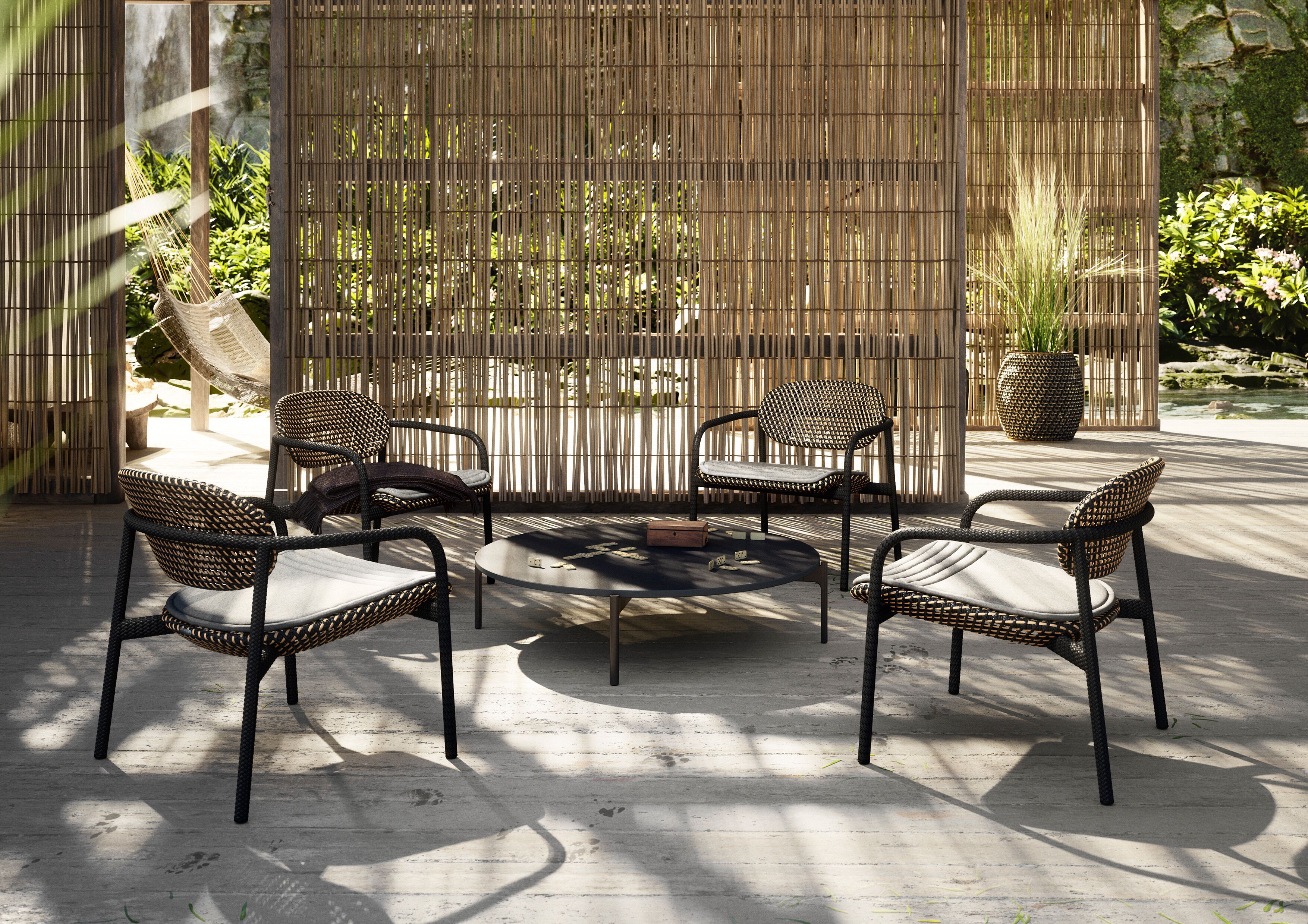 Круглый алюминиевый и стеклянный садовый столик DEDON IZON ARCH-00060167 - Вид №15