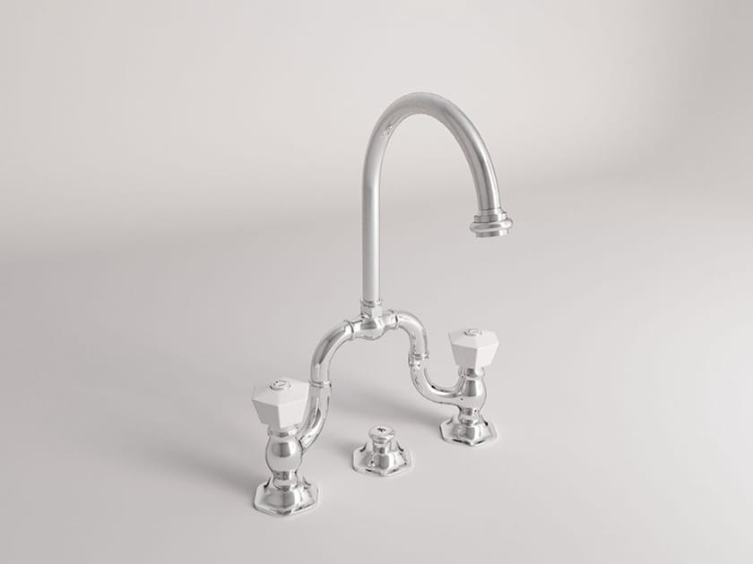 Смеситель для раковины с 3 отверстиями и автоматическим сливом Park Avenue Белый ARCH-00101608