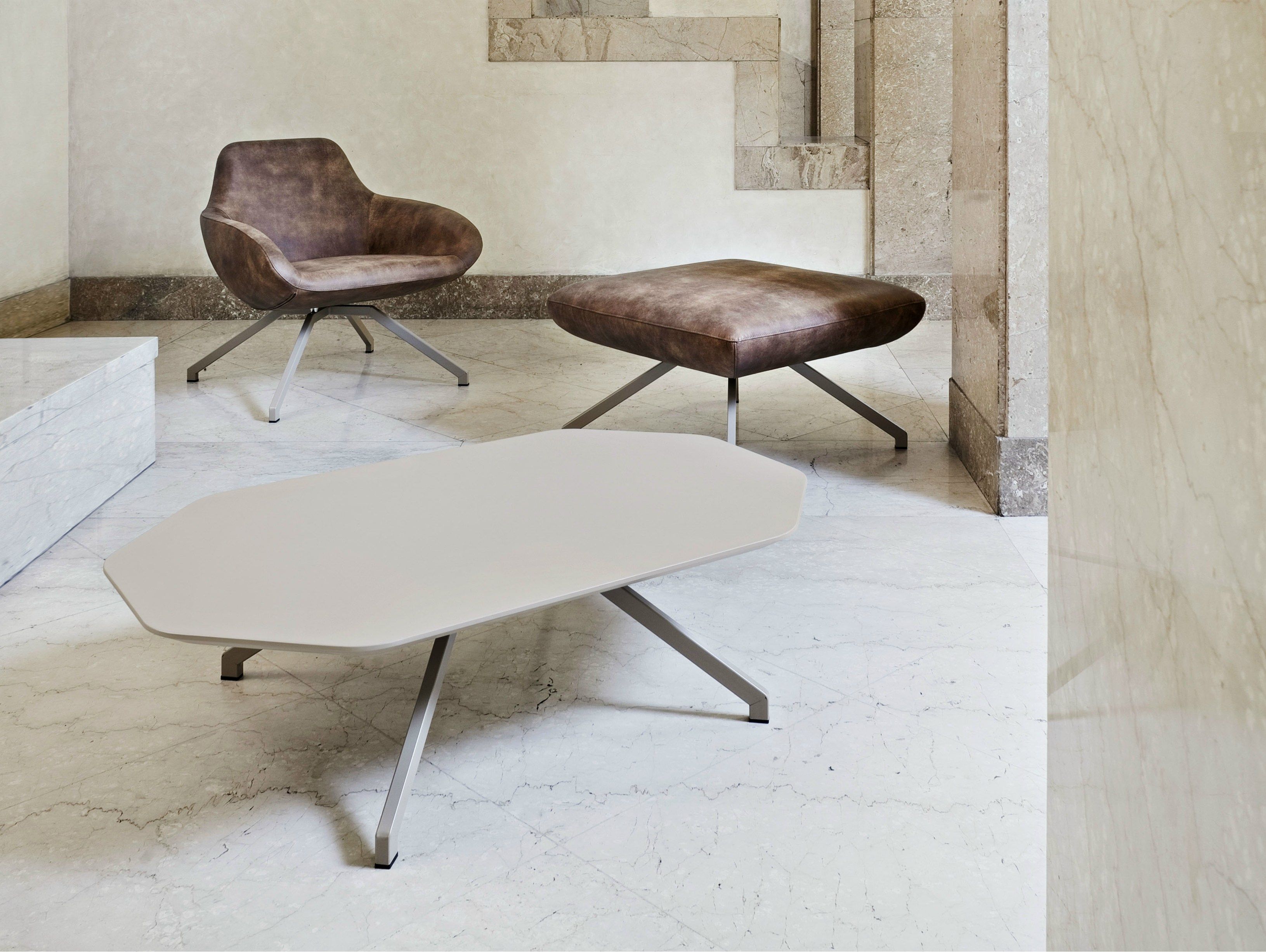 Низкий журнальный столик из шпона ALMA DESIGN X Table ARCH-00042652 - Вид №5