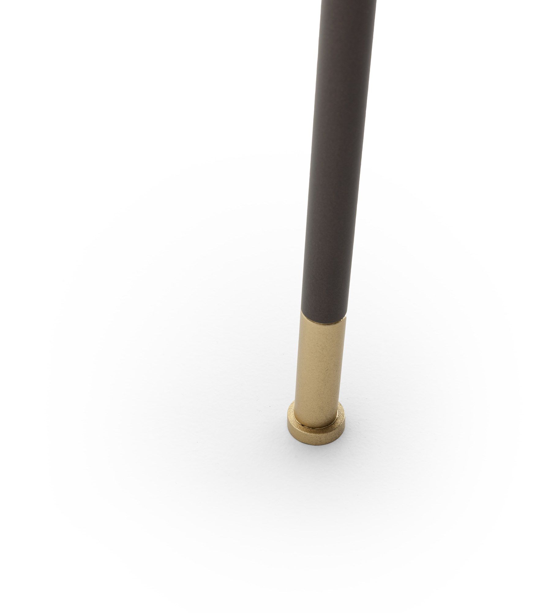 Низкий металлический журнальный столик для гостиной Morica Design Enjoy ARCH-00055515 - Вид №10