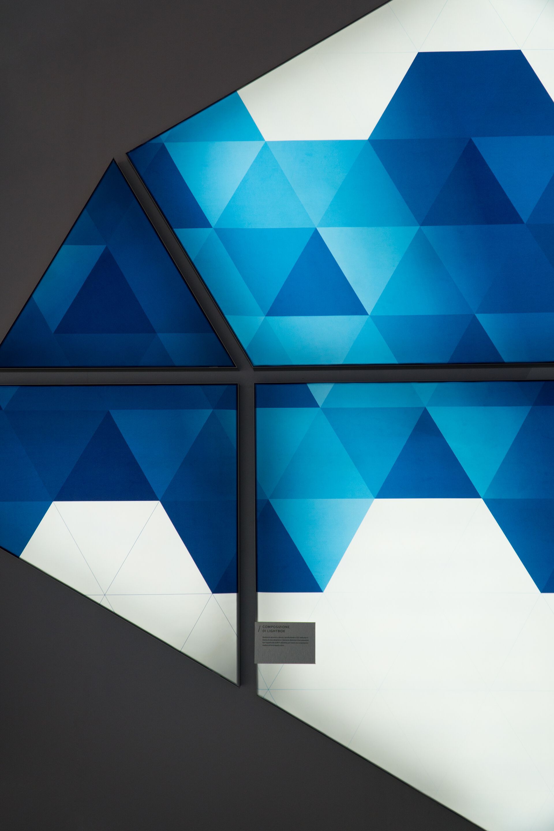 Печатная ткань с подсветкой стены с алюминиевой рамой ABS Group LIGHTBOX NON ORTOGONALI ARCH-00026275 - Вид №2