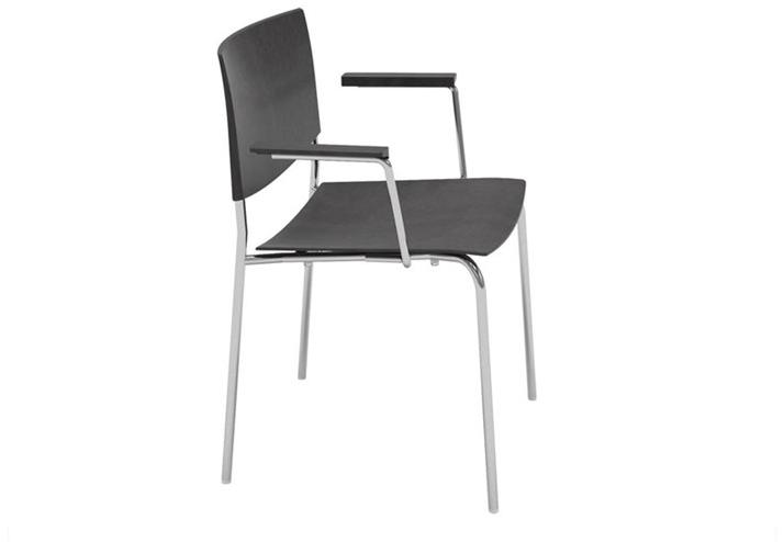 Andreu World Стул штабелируемый из дуба с подлокотниками и открытой спинкой Sit So1208 - Вид №1