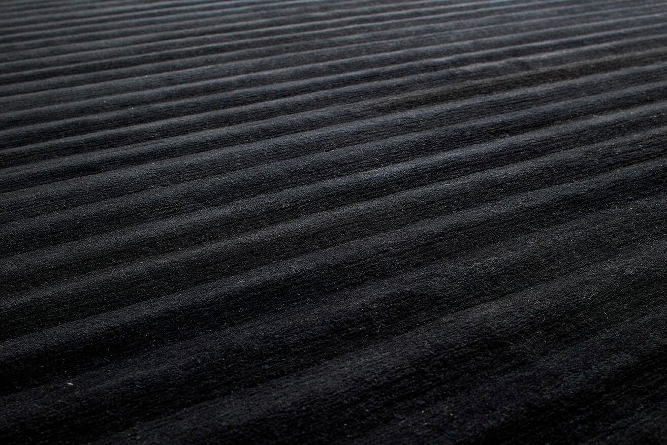 Шерстяной прямоугольный однотонный ковер ручной работы Vartian Black &amp ARCH-00067726 - Вид №1