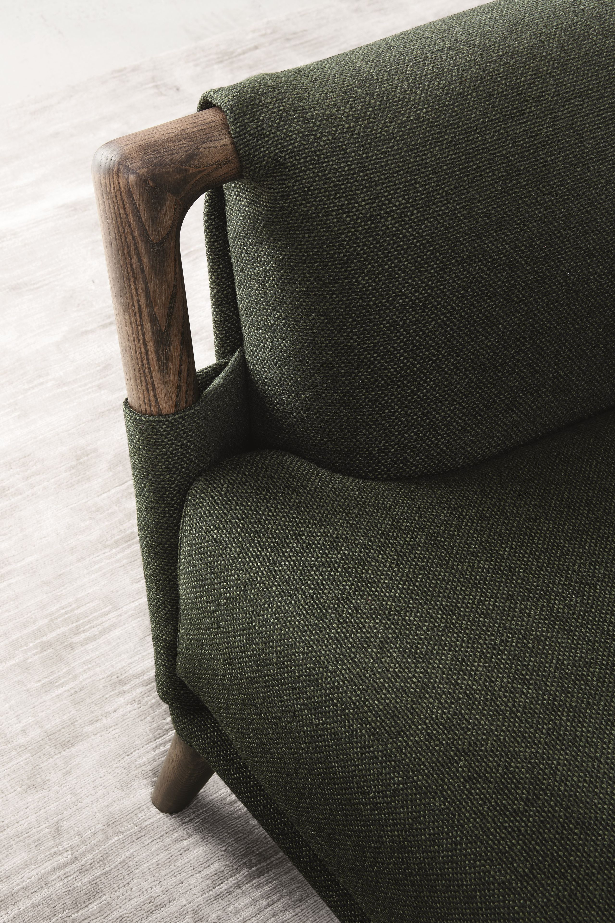 2-местный съемный тканевый диван Flou Gaudí ARCH-00001465